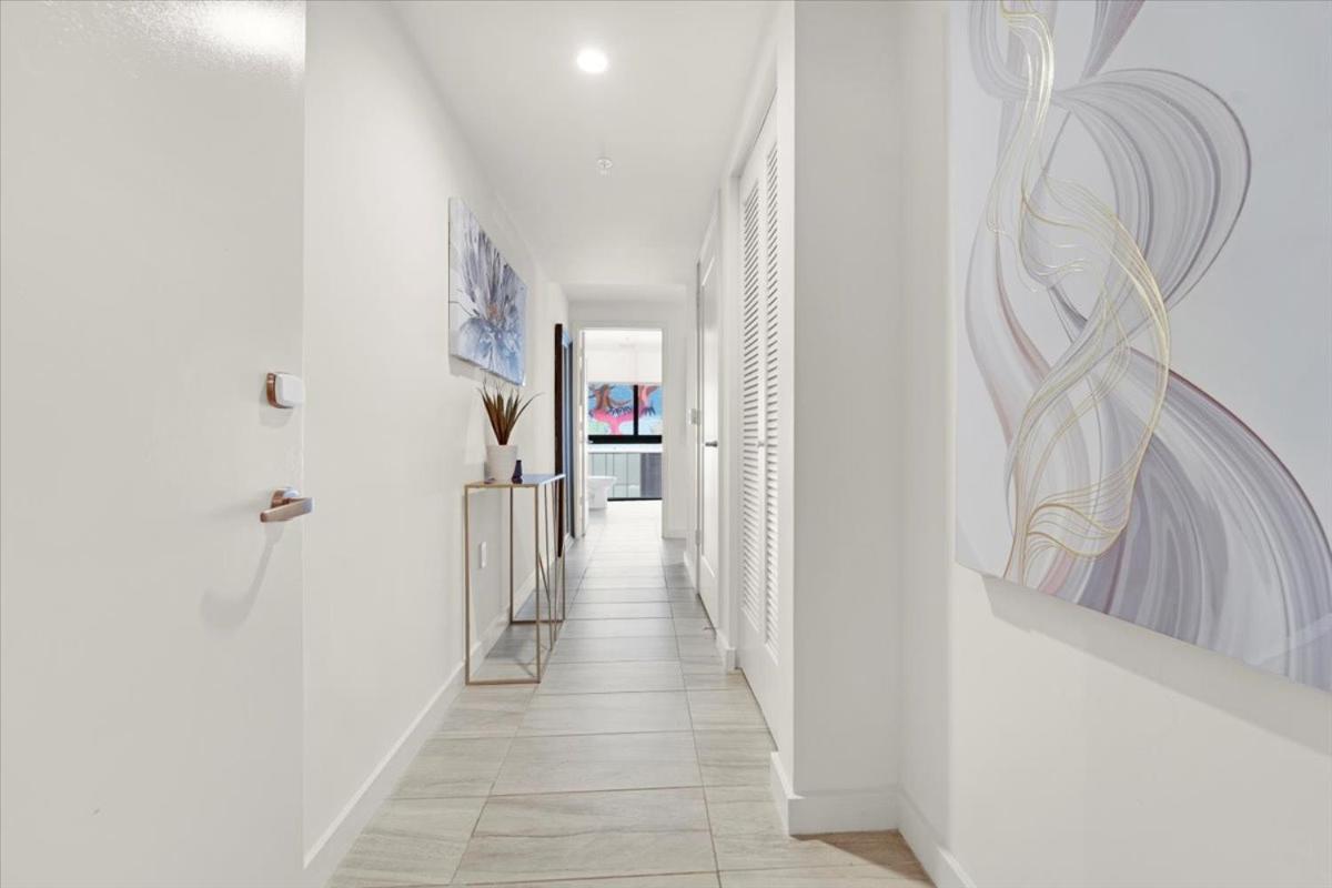 Devereaux Miami Luxury One-Bedroom And Studios 외부 사진
